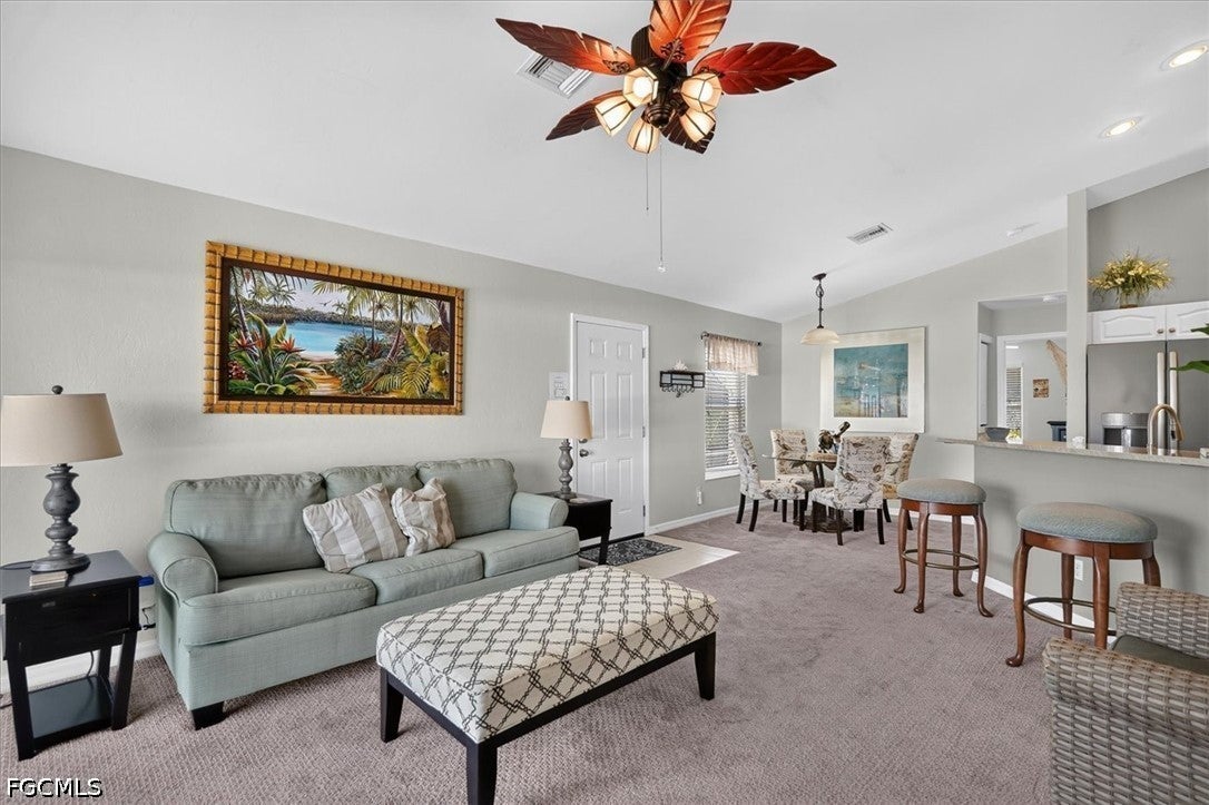 401 Donora Blvd, Fort Myers Beach, FL 33931 photo