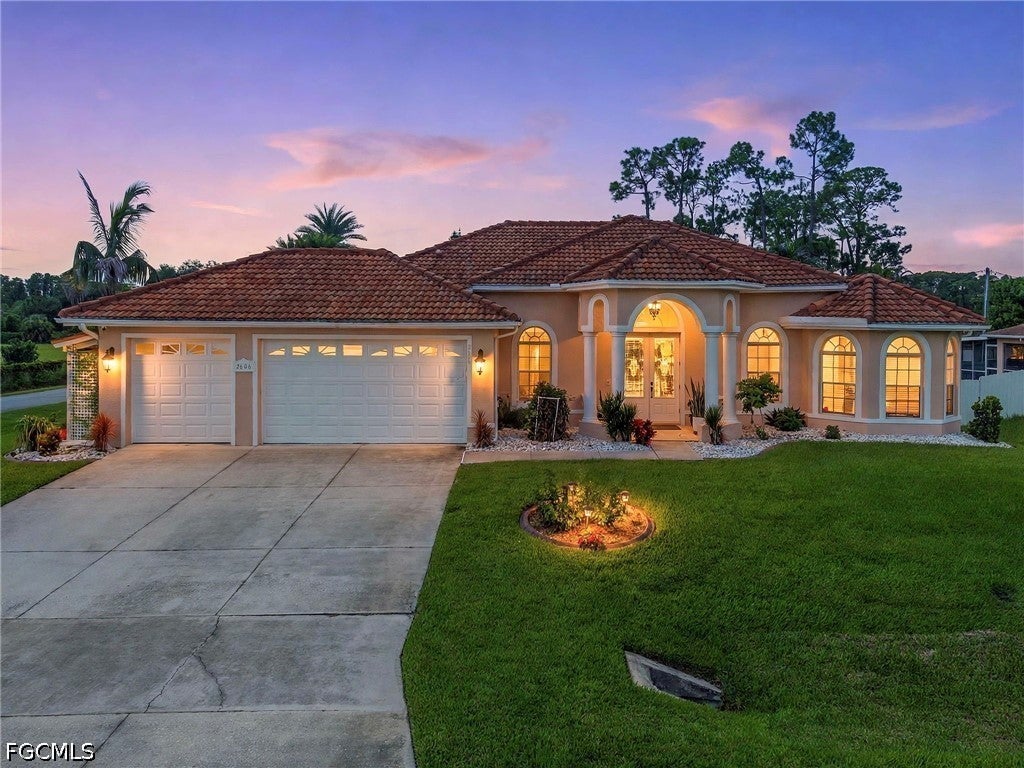 2606 9 St, Lehigh Acres, FL 33936