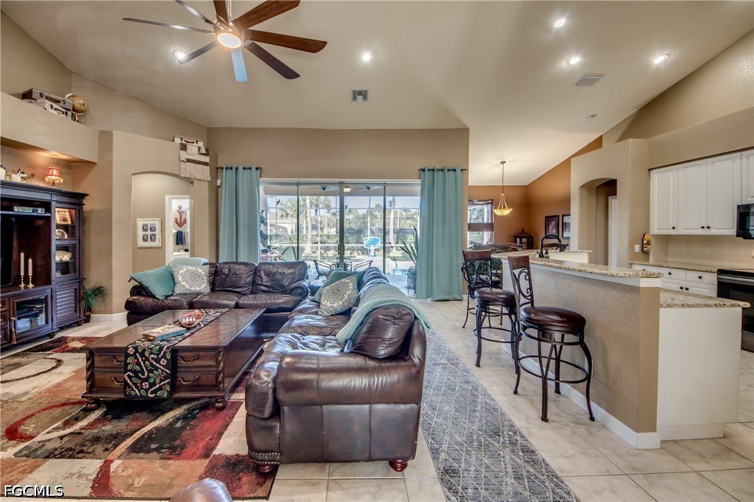 14008 Shimmering Lake Ct, Fort Myers, FL 33907 photo