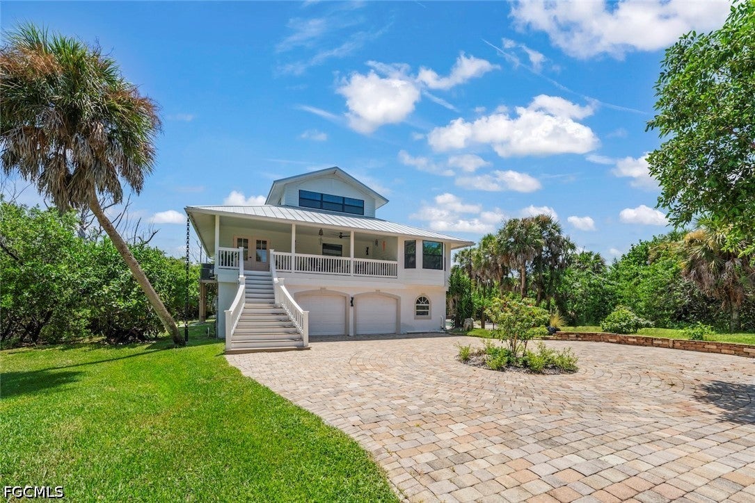 6062 Dinkins Lake Rd, Sanibel, FL 33957 photo