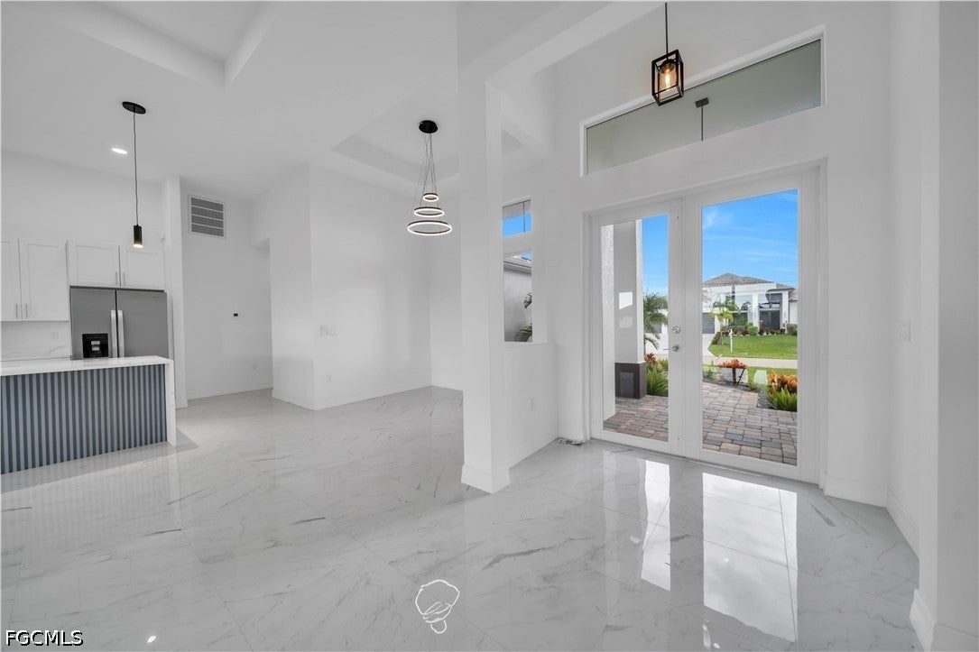 6 SW 37 Ave, Cape Coral, FL 33991 photo