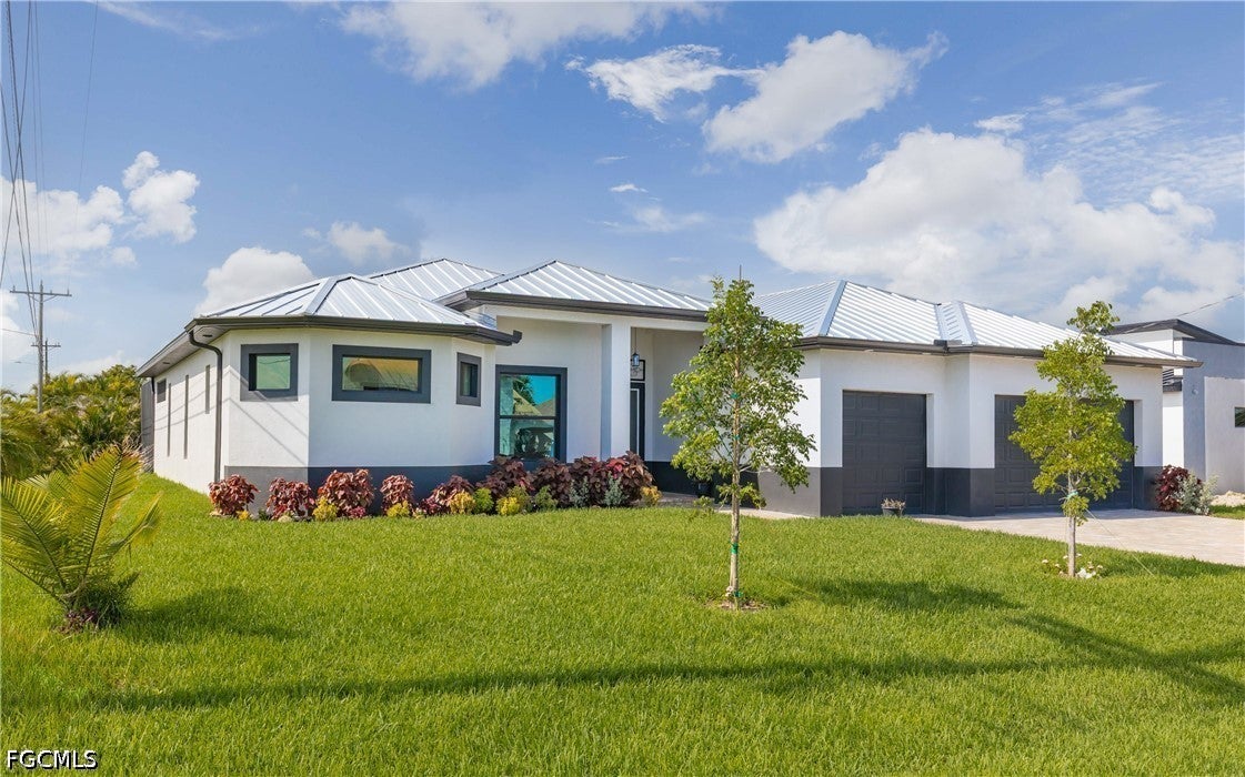 2000 SW 30 Terrace, Cape Coral, FL 33914 photo