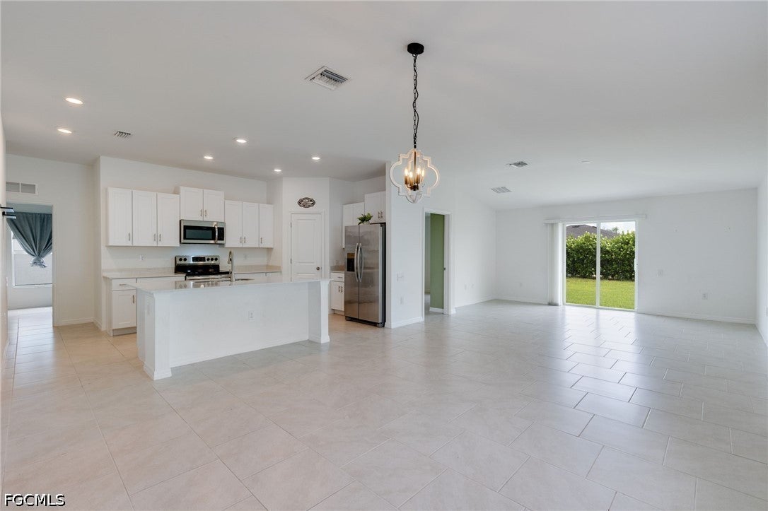 4057 San Clemente Ct, North Fort Myers, FL 33917 photo