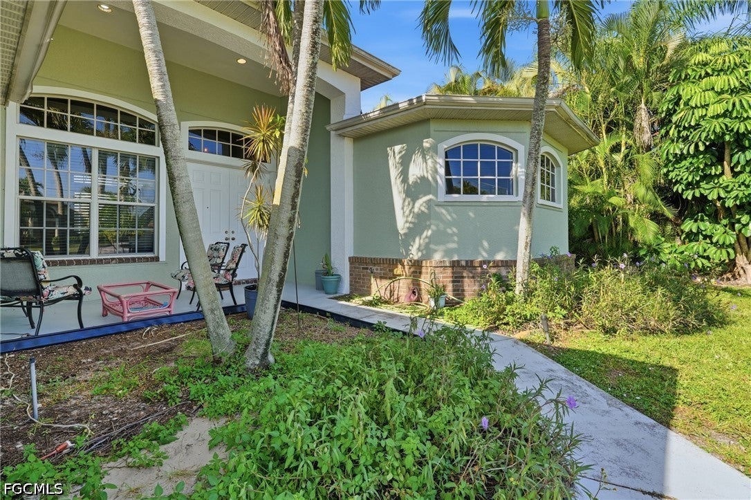 1432 SE 29 Terrace, Cape Coral, FL 33904 photo