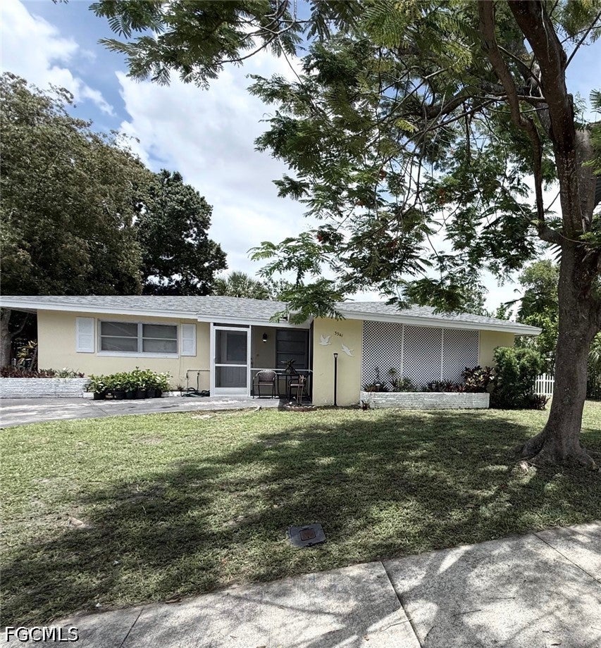 3941 Maxine St, Fort Myers, FL 33901 photo