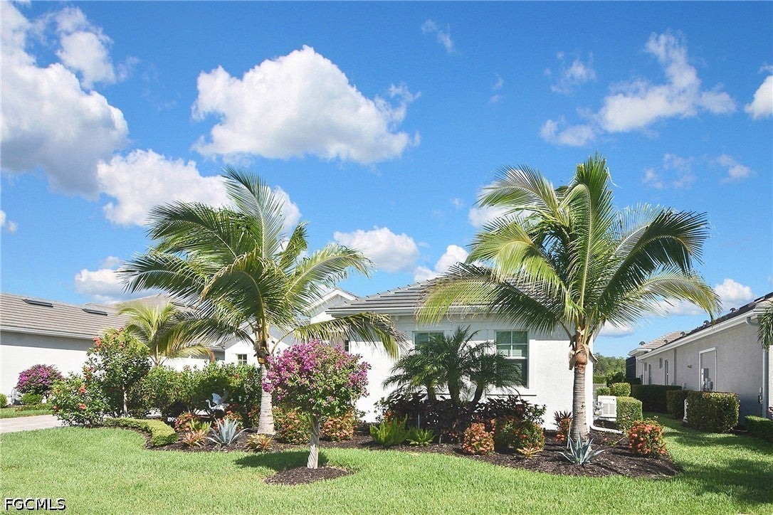 18958 Wildblue Blvd, Fort Myers, FL 33913 photo