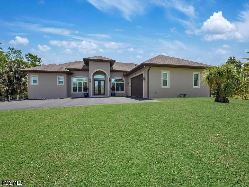 280 23 St, Naples, FL 34117 photo
