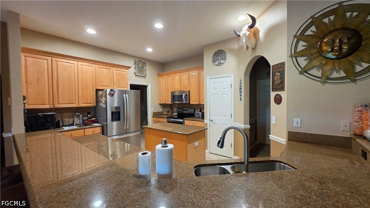 12810 Aston Oaks Dr, Fort Myers, FL 33912 photo