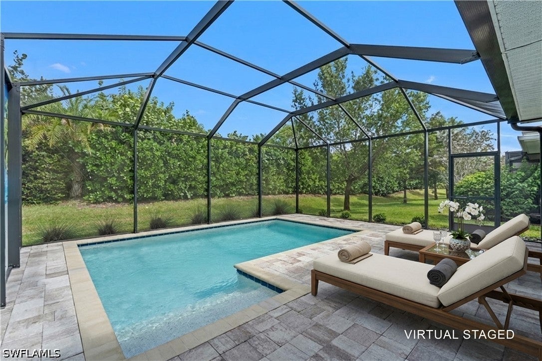 14695 Edgewater Cir, Naples, FL 34114