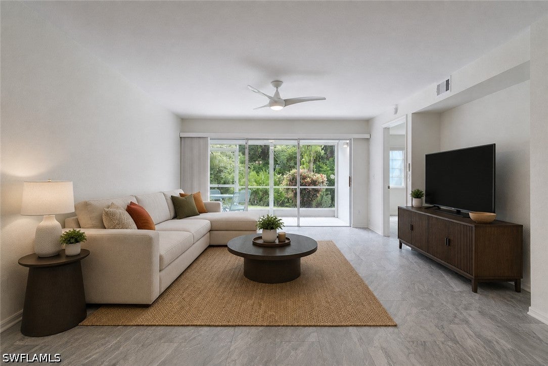 228 Belina Dr, Naples, FL 34104