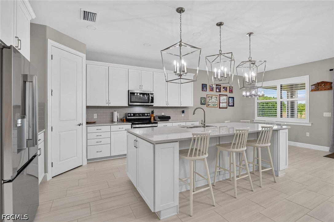 17624 Kinzie Ln, Estero, FL 33928 photo