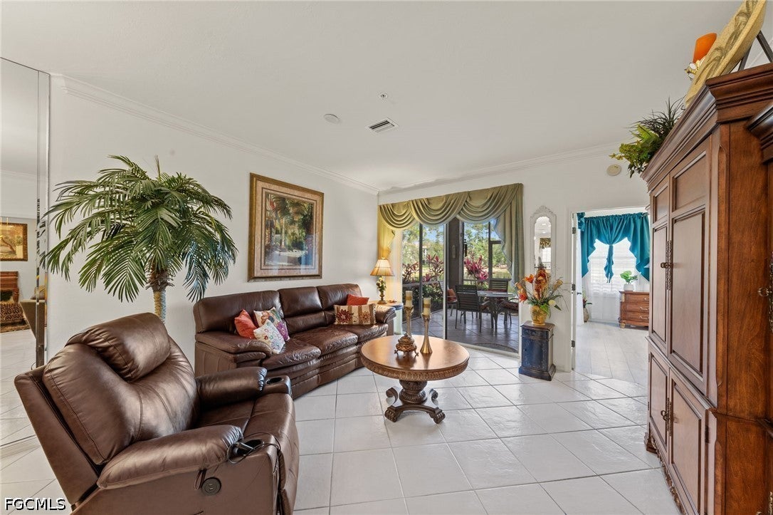 8239 Parkstone Pl #102, Naples, FL 34120 photo