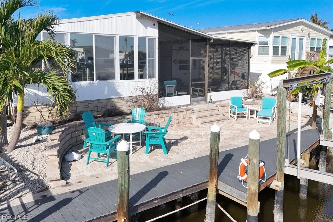 3070 Harpoon Ln, Saint James City, FL 33956 photo