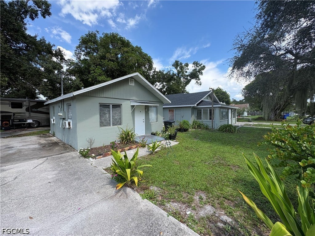4231 Scott Ave, Fort Myers, FL 33905 photo