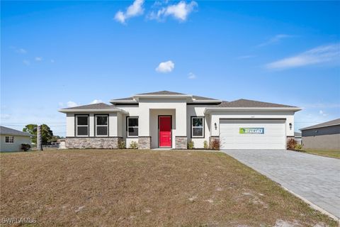 Single Family Residence in Cape Coral FL 1719 NE 26th Street.jpg