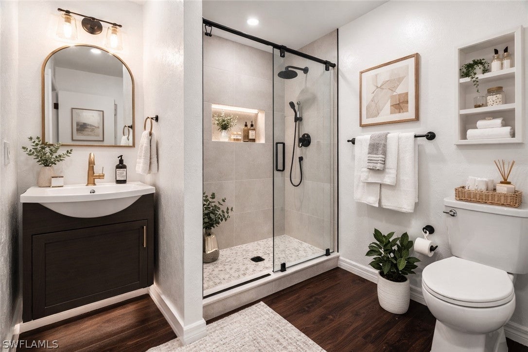 715 10 St, Naples, FL 34102 photo