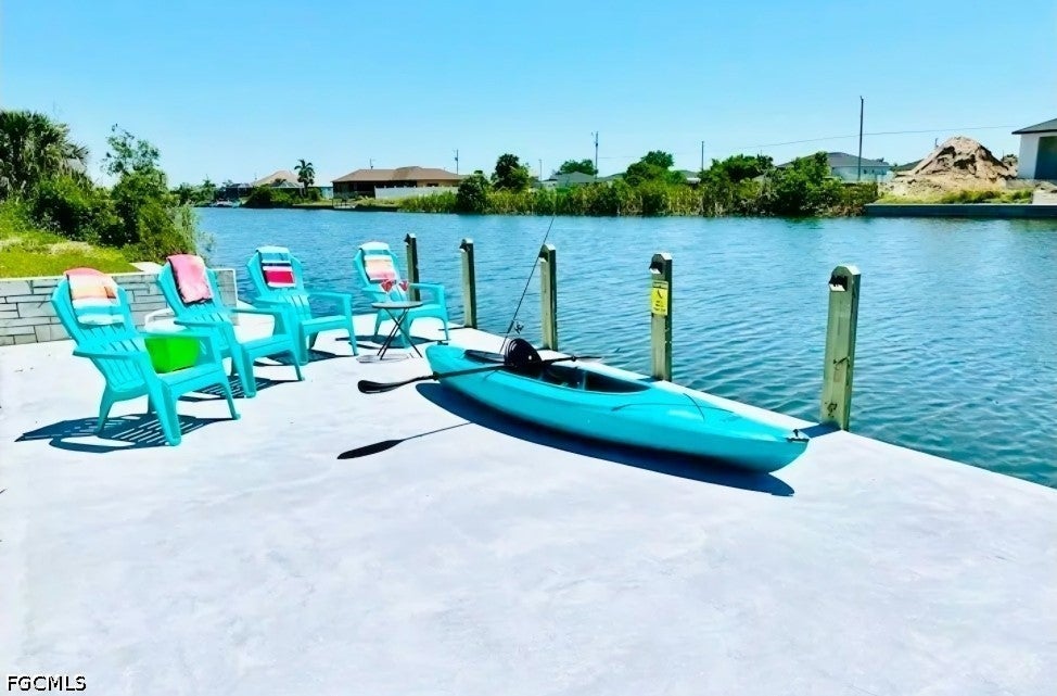 2742 NW 10 St, Cape Coral, FL 33993 photo