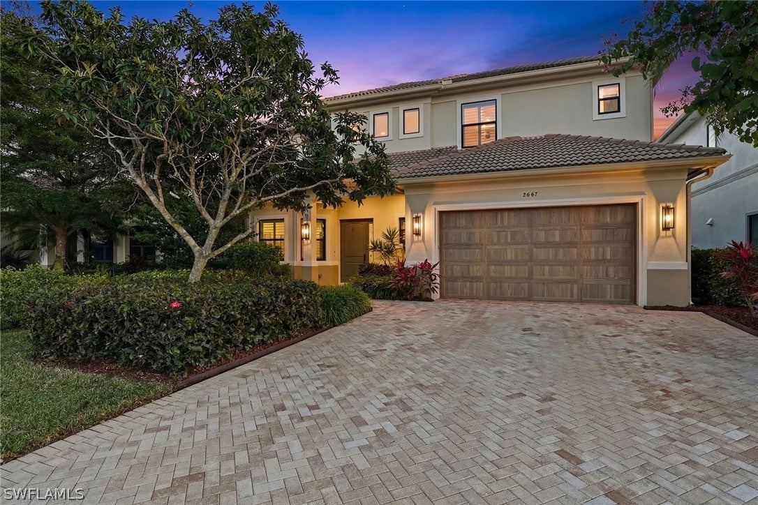 2867 Coco Lake Dr, Naples, FL 34105