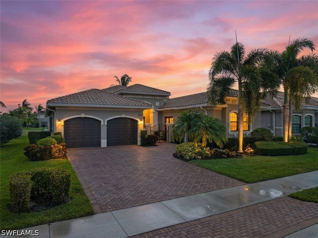 3384 Atlantic Cir, Naples, FL 34119