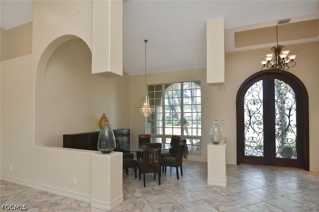 2808 SW 33 Terrace, Cape Coral, FL 33914 photo
