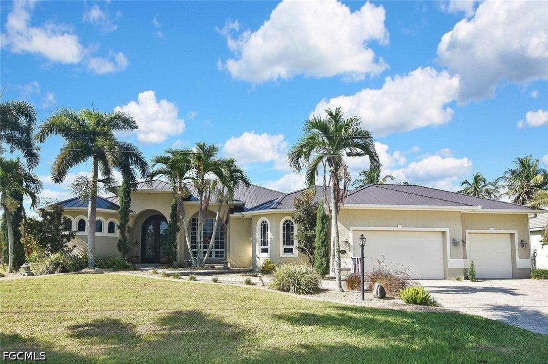 2808 SW 33 Terrace, Cape Coral, FL 33914 photo