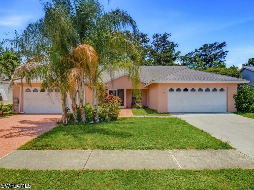 510 Saint Andrews Blvd, Naples, FL 34113