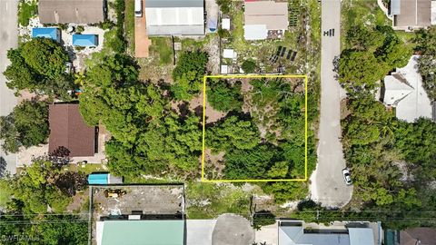  in Bonita Springs FL 4295 Pine Lake Road.jpg