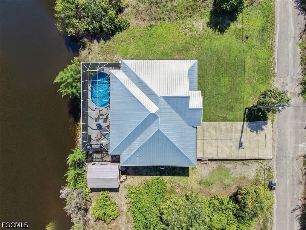 3400 Coquina Ln, Saint James City, FL 33956 photo