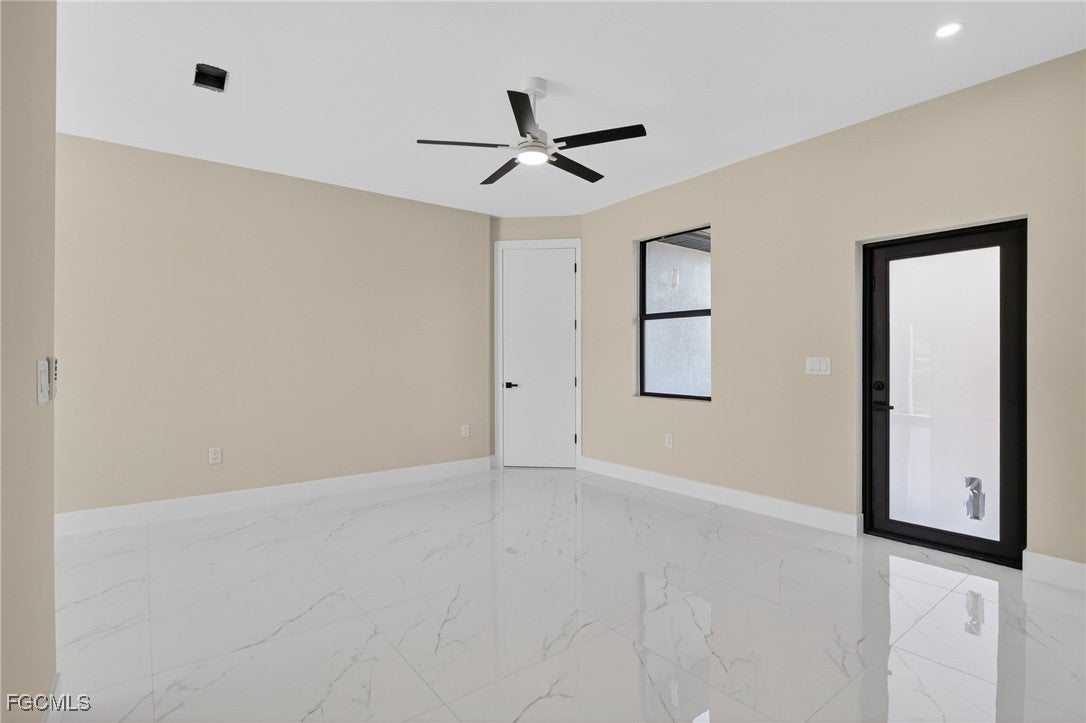 3207 40 St, Lehigh Acres, FL 33971 photo