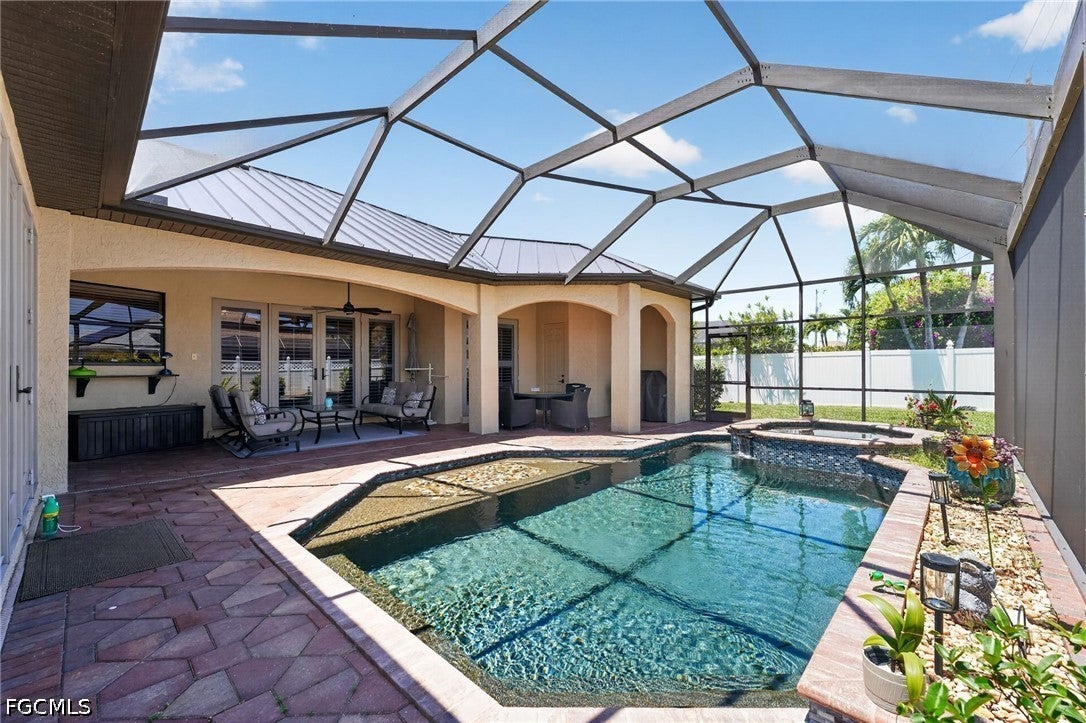1911 SE 20 St, Cape Coral, FL 33990 photo