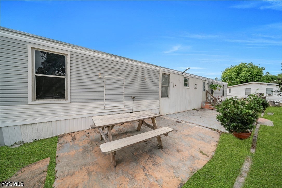 8106 Penny Dr, North Fort Myers, FL 33917 photo