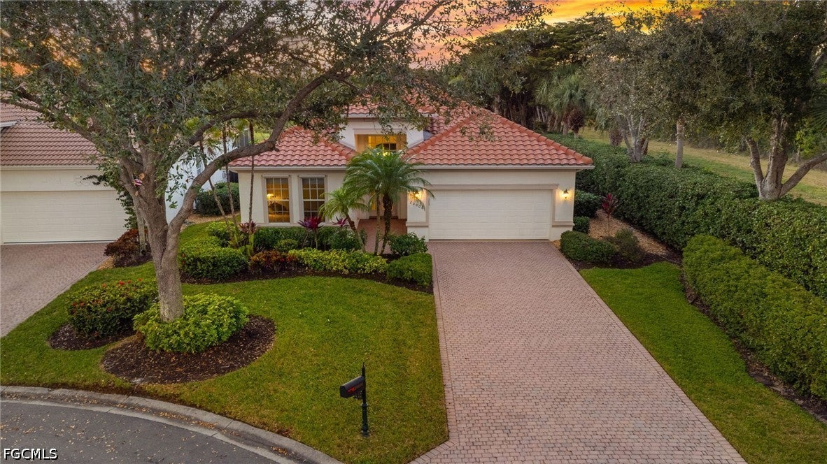 20000 Seadale Ct, Estero, FL 33928 photo