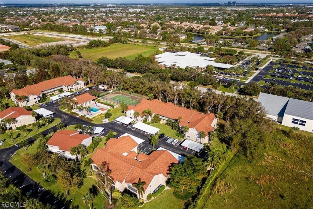 9627 Eaton Gardens Ln #105, Fort Myers, FL 33919 photo