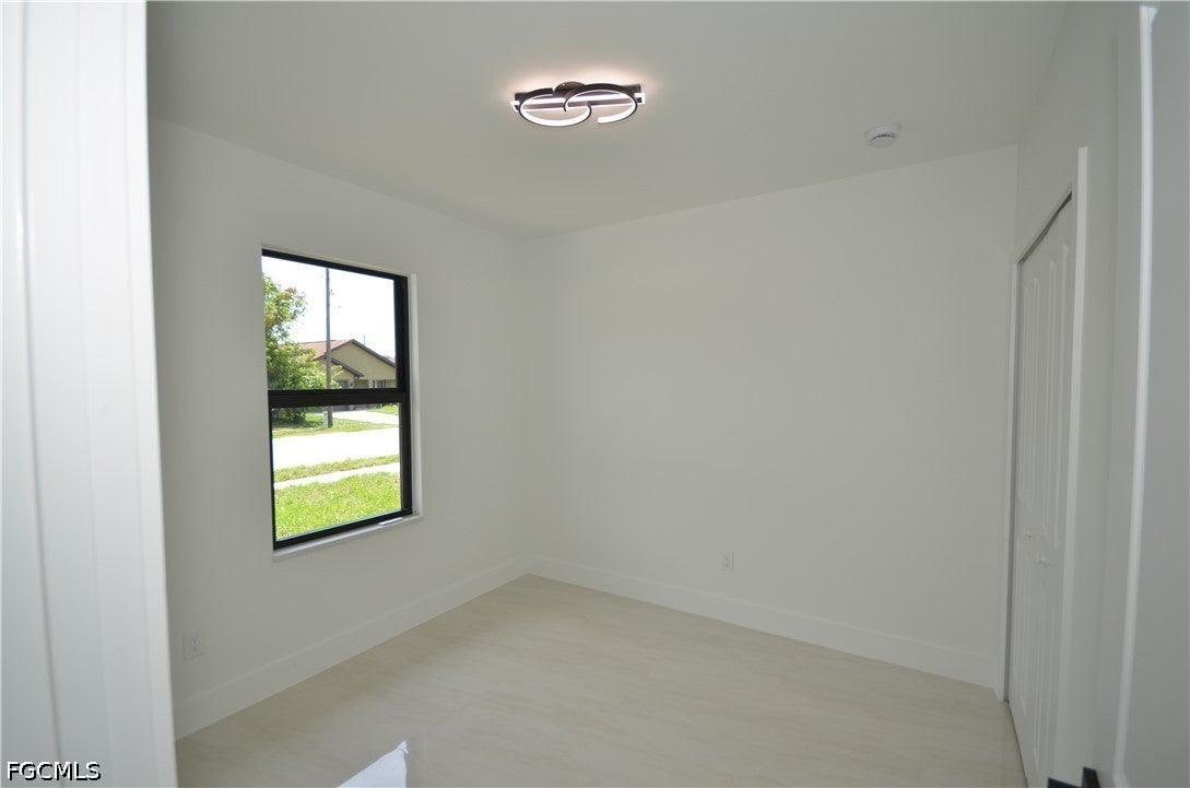 3121 Thomas St, Fort Myers, FL 33916 photo