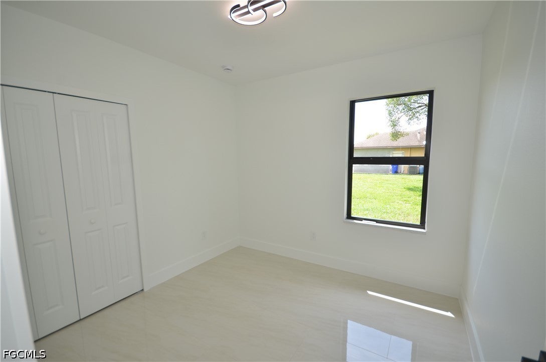 3121 Thomas St, Fort Myers, FL 33916 photo