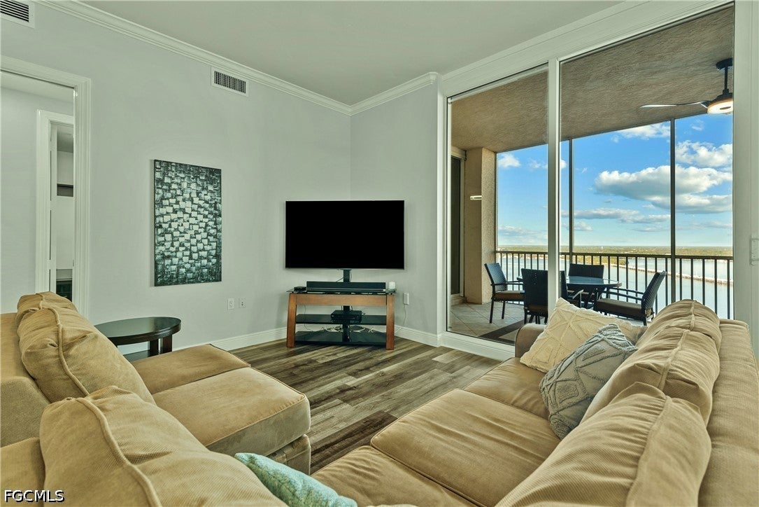 2104 W 1 St #2702, Fort Myers, FL 33901 photo