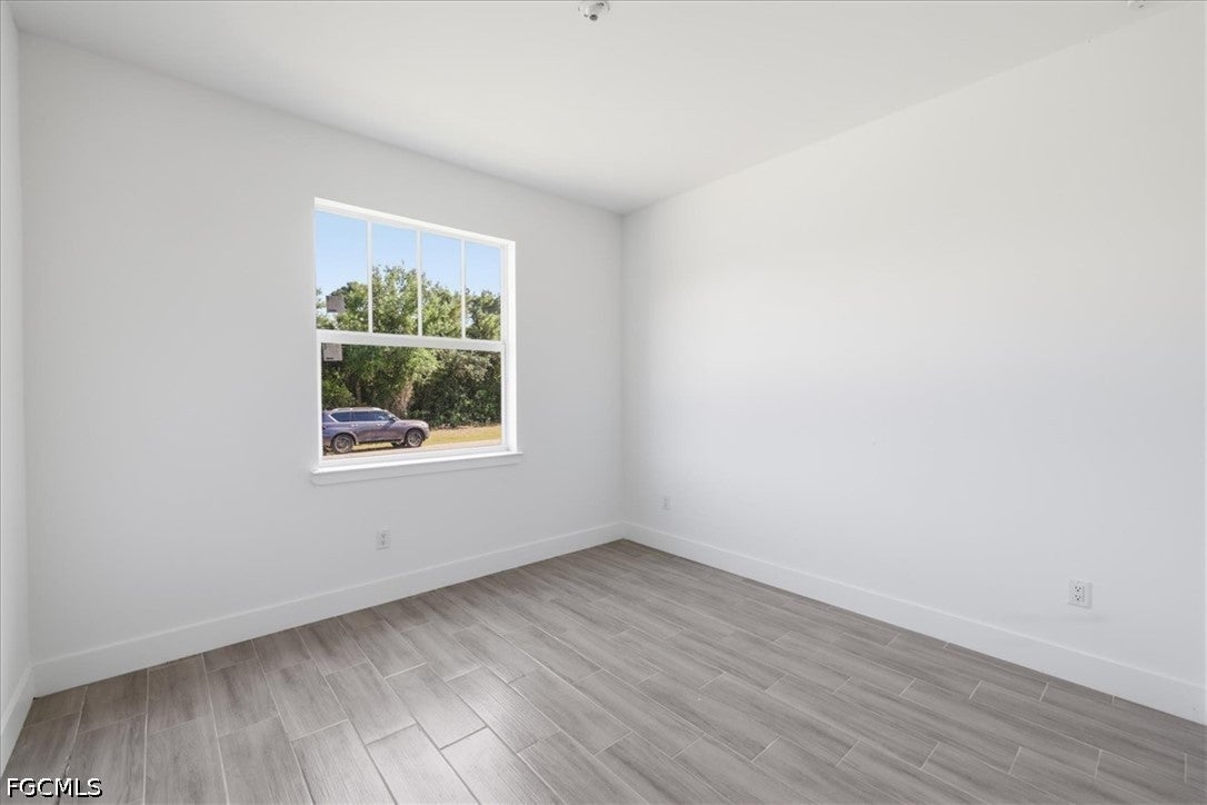 136 Lomas Rd, Rotonda West, FL 33947 photo