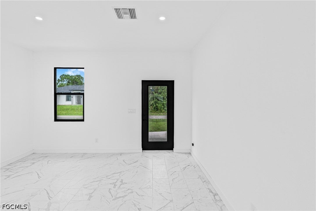 2807 6 St, Lehigh Acres, FL 33976 photo