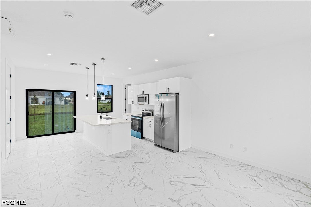 2807 6 St, Lehigh Acres, FL 33976 photo