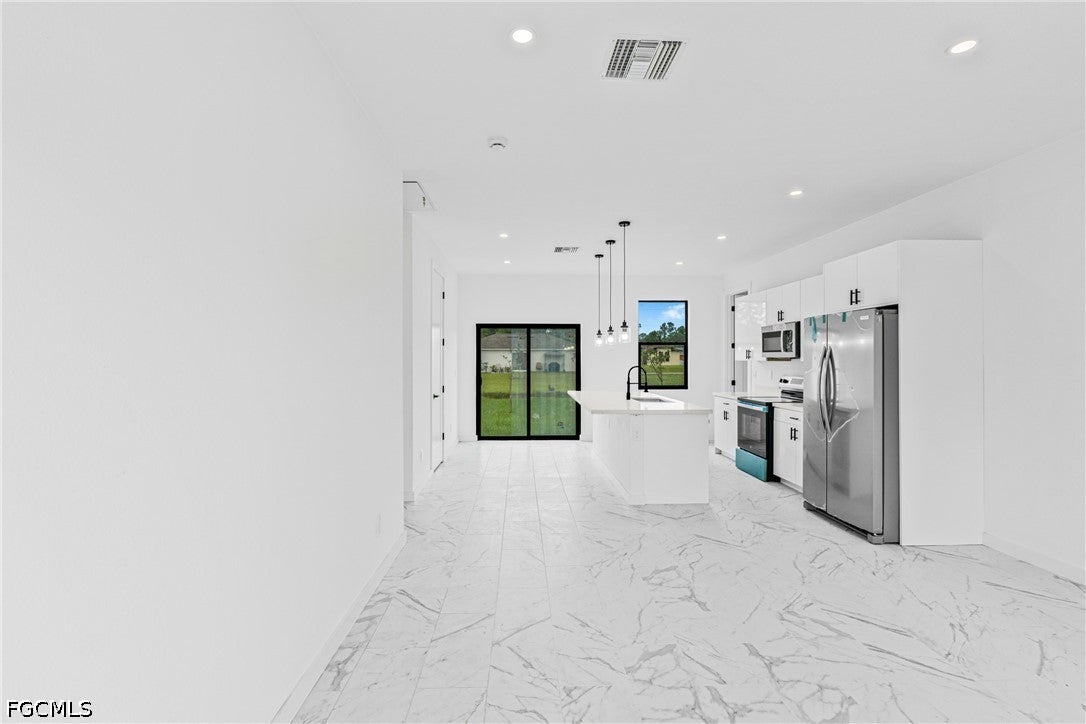 2807 6 St, Lehigh Acres, FL 33976 photo