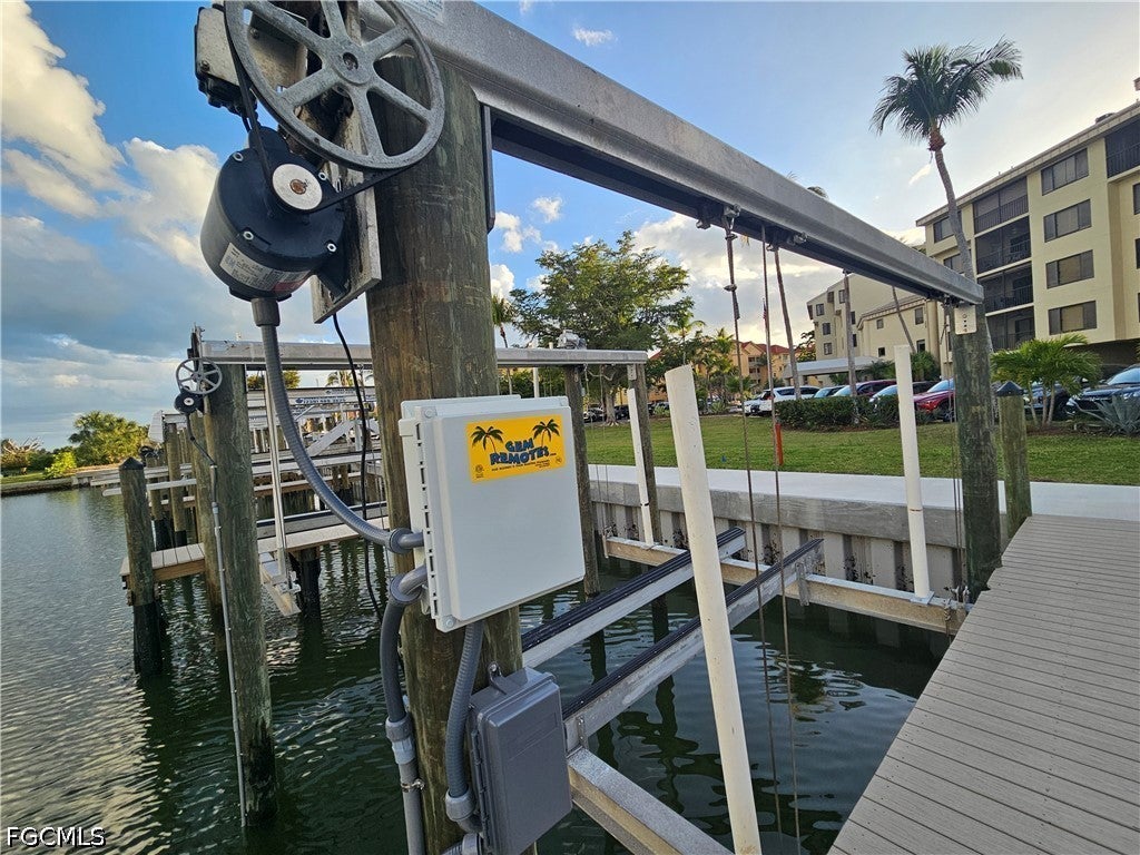 7327 Estero Blvd #100, Fort Myers Beach, FL 33931 photo