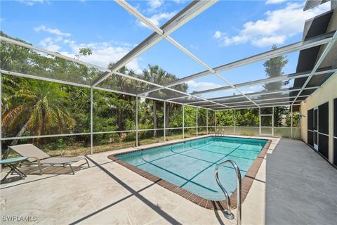 Duplex in Cape Coral FL 1237 SE 24th Avenue #A 1.jpg