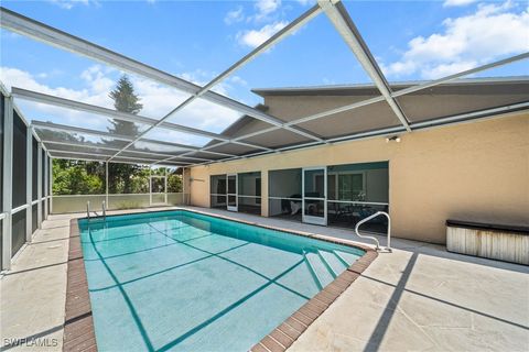Duplex in Cape Coral FL 1237 SE 24th Avenue #A 22.jpg