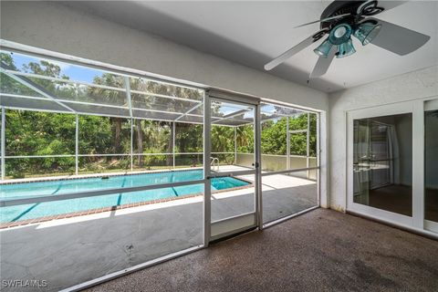Duplex in Cape Coral FL 1237 SE 24th Avenue #A 17.jpg