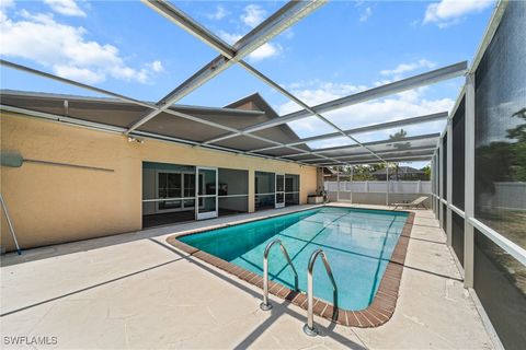 Duplex in Cape Coral FL 1237 SE 24th Avenue #A 21.jpg