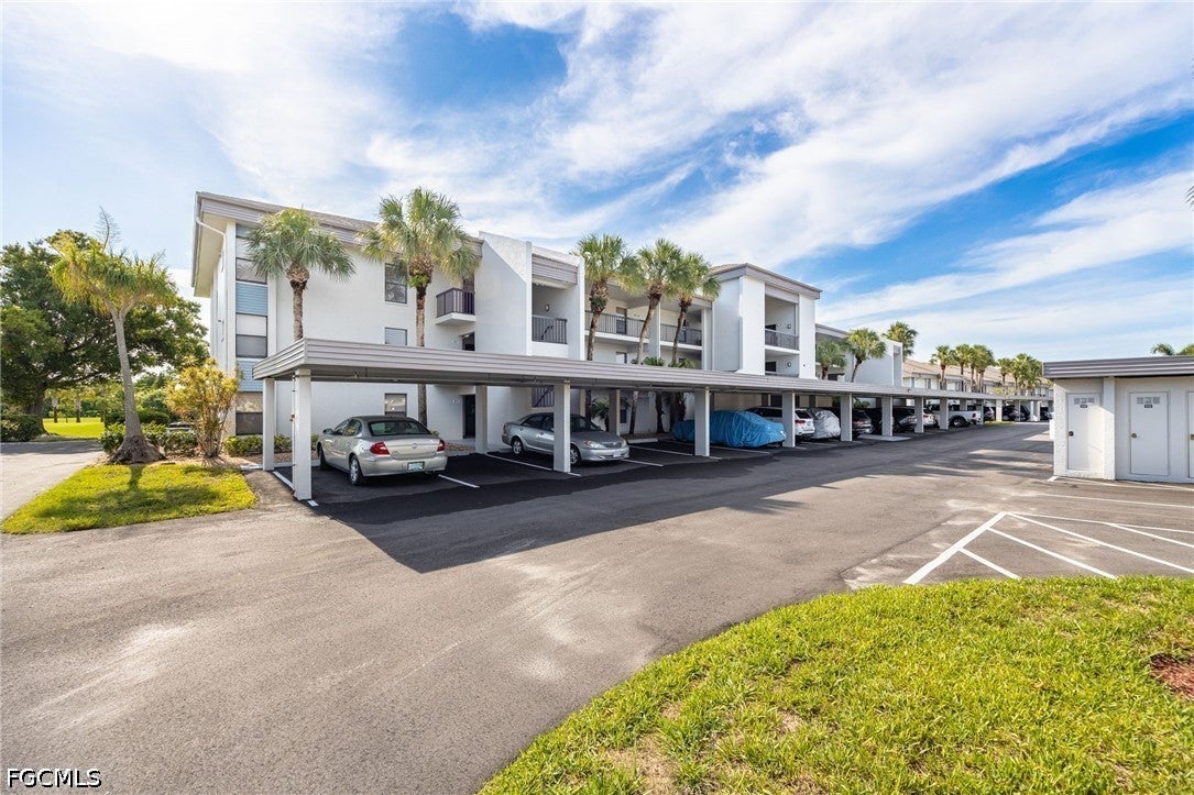 5905 Trailwinds Dr #812, Fort Myers, FL 33907 photo