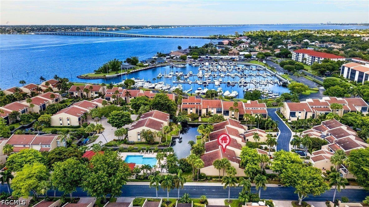 4830 Springline Dr, Fort Myers, FL 33919 photo