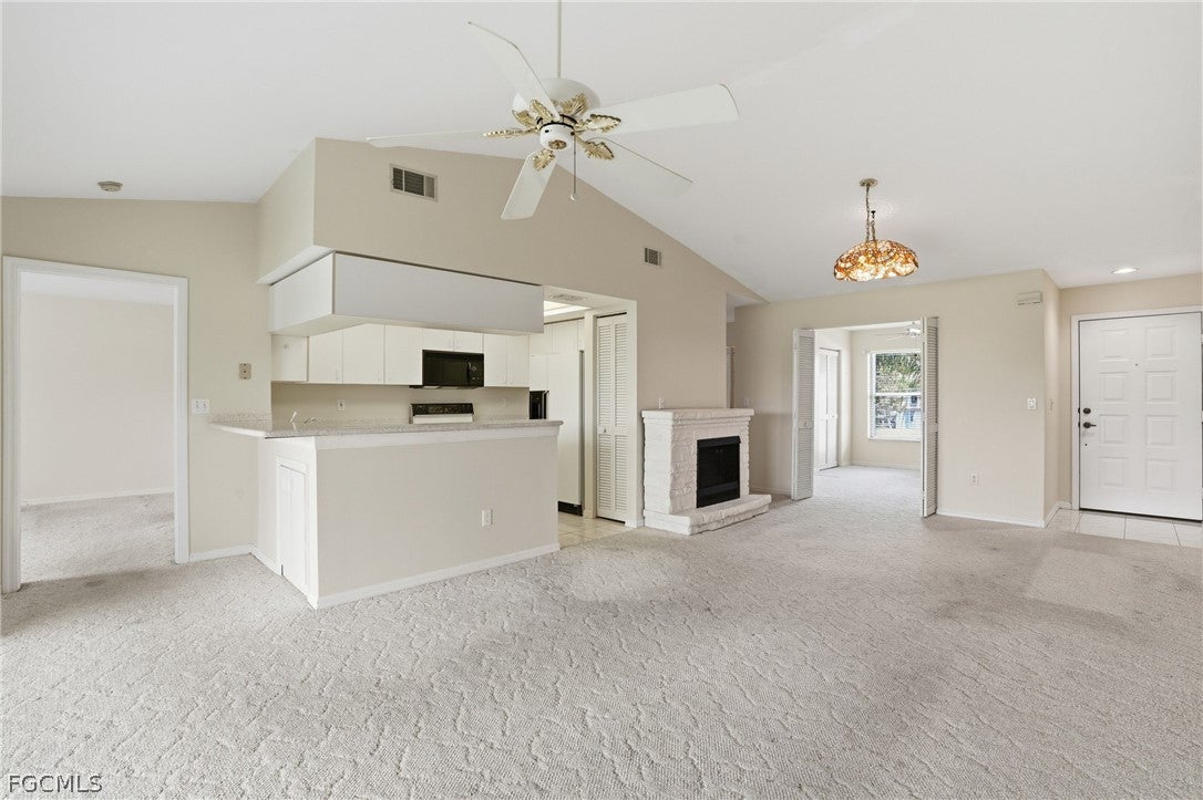 5785 Trailwinds Dr #222, Fort Myers, FL 33907 photo