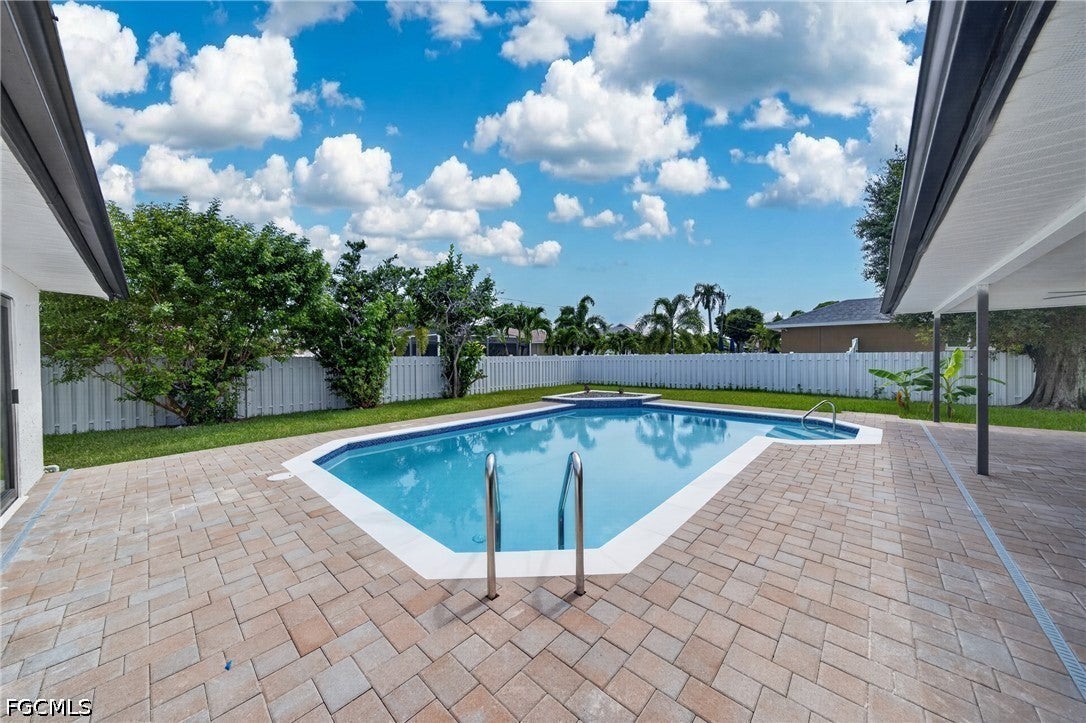 1408 SW 49 St, Cape Coral, FL 33914 photo