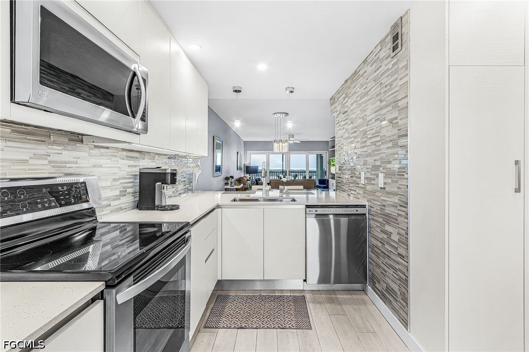8402 Estero Blvd #704, Fort Myers Beach, FL 33931 photo
